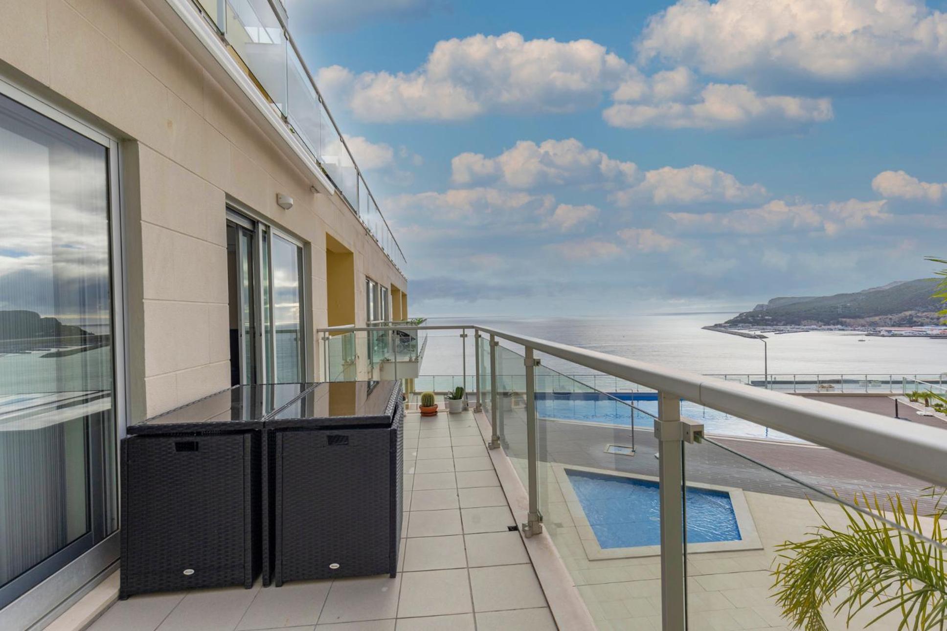 Cliffs Apartment - Astonishing View Over Sesimbra Bay By Trip2Portugal Buitenkant foto
